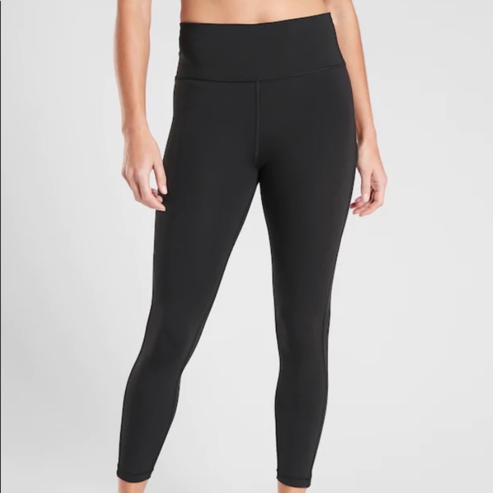 NWOT Athleta Stash Pocket 7/8 Tights Size 2X Black